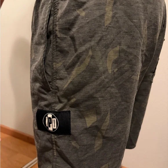 IPD men’s swim trunks - Picture 9 of 11